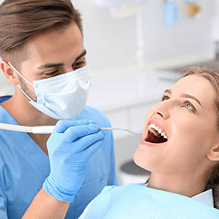 Treadent Diş Kliniği, Protez, İmplant, Ortodonti, Estetik Diş Hekimliği, Pedodonti, Restoratif(Dolgu) Tedavi, Endodontik(Kanal)Tedavi, Periodontoloji(Diş Eti) Tedavi, Hamilelikte Ağız Bakımı, Sedasyonla Diş Tedavisi, Cerrahi İşlemler